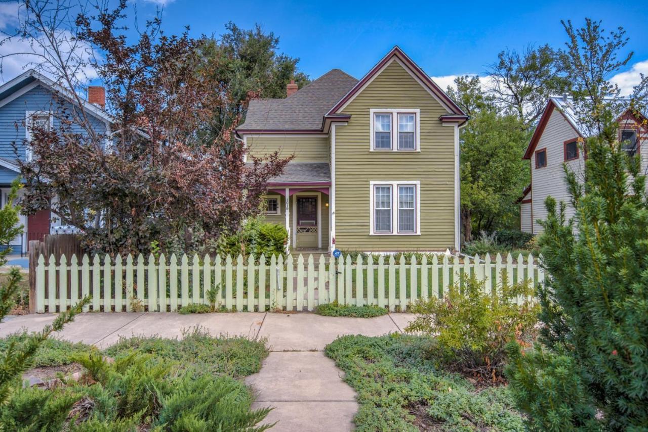 Victorian Charm With Hot Tub & Fire Pit Downtown Villa Colorado Springs Exterior photo