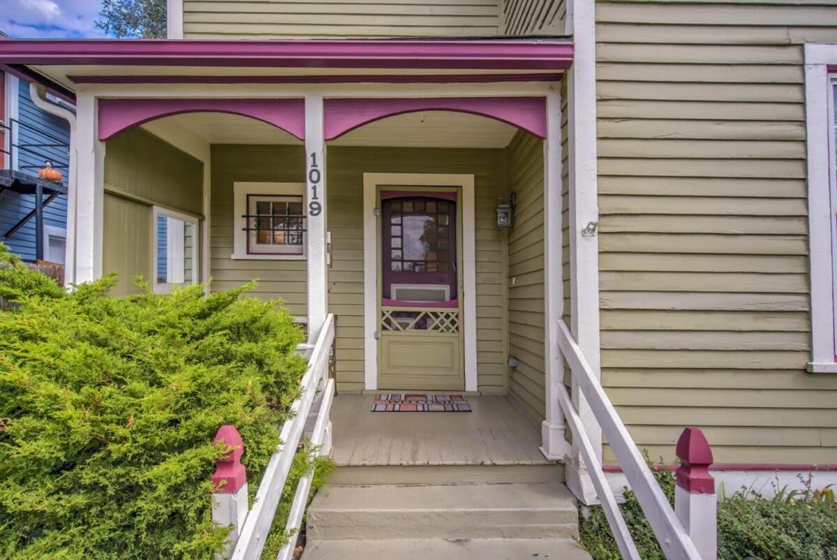 Victorian Charm With Hot Tub & Fire Pit Downtown Villa Colorado Springs Exterior photo